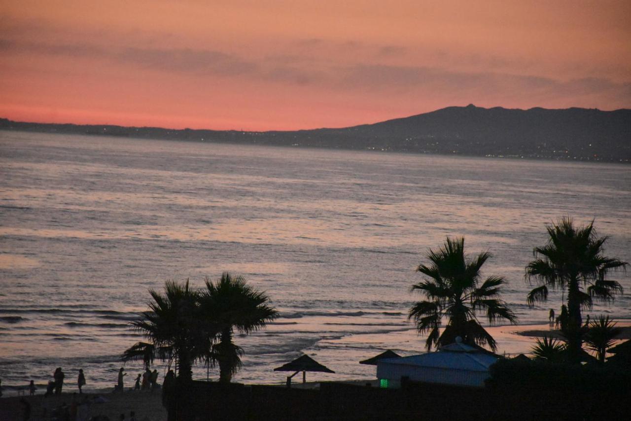 Rock'S Beach Spot Front กอสตา ดา กาปาริกา ภายนอก รูปภาพ